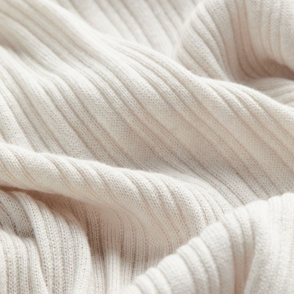 3-Piece H&M Lounge Set - Picture 11 of 16